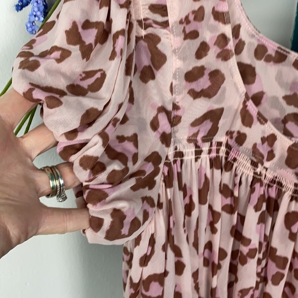 Free People cropped pastel animal print top - Picture 5 of 9